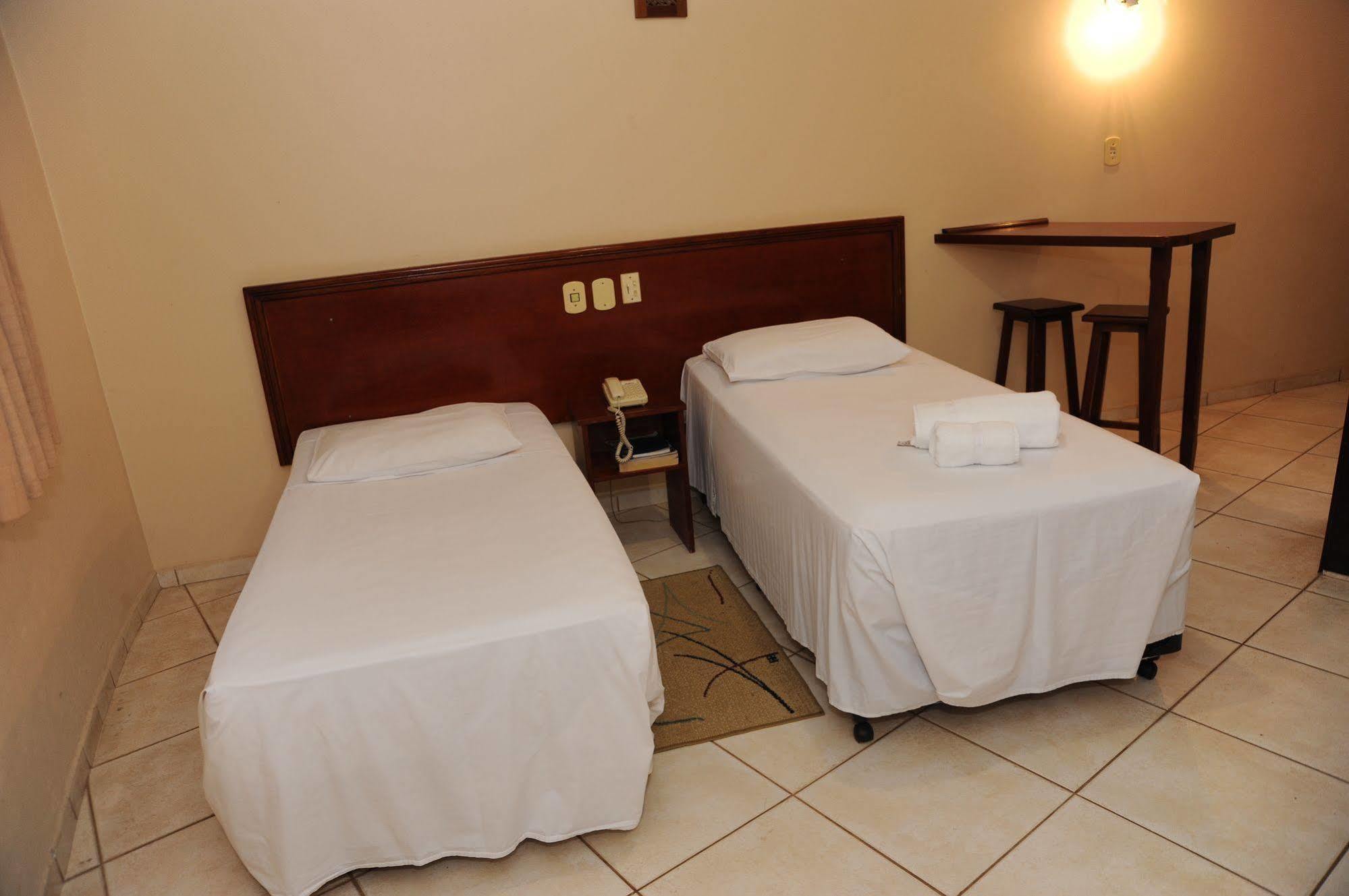 Hotel Varandas Araraquara Bagian luar foto