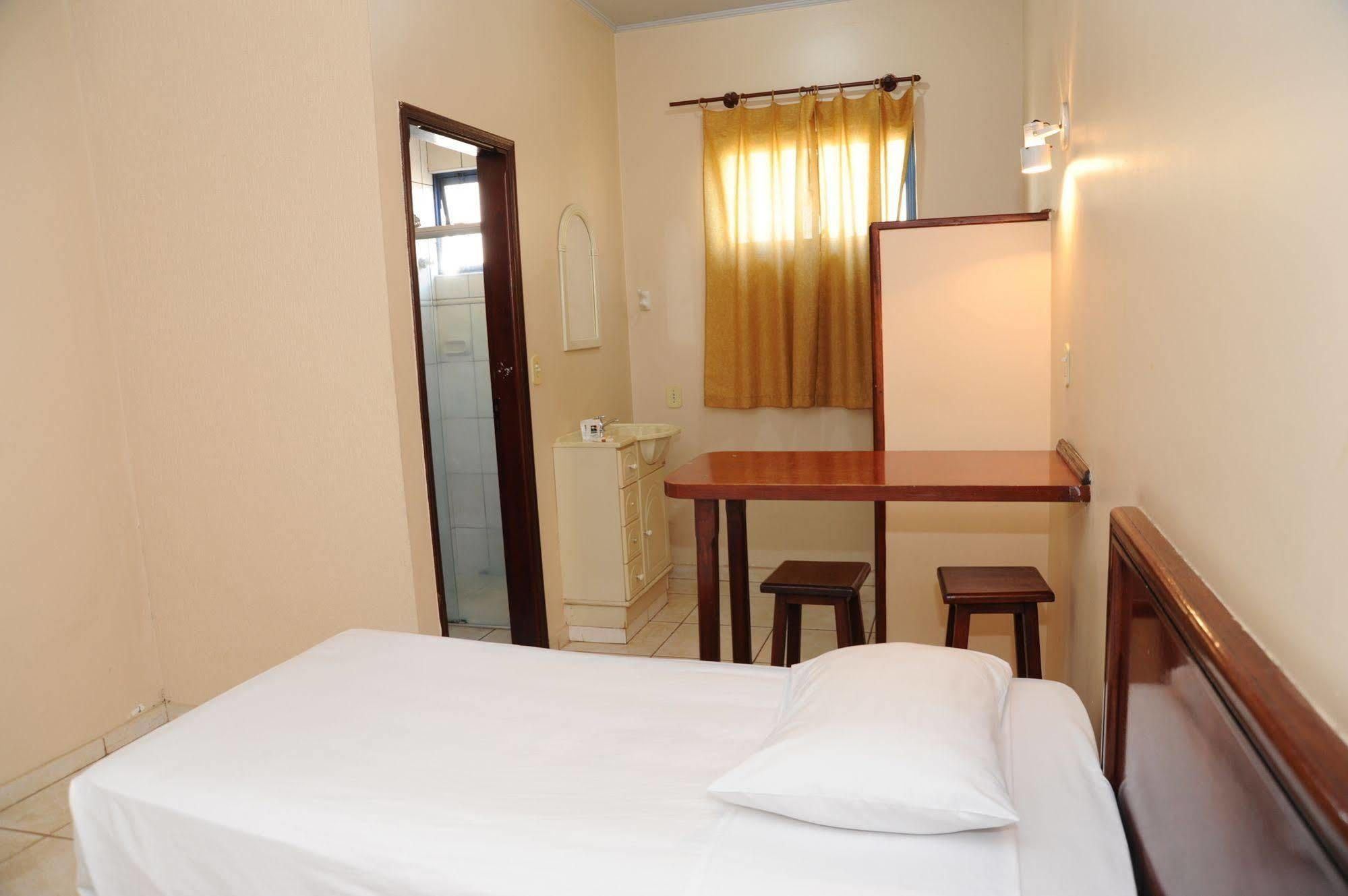 Hotel Varandas Araraquara Bagian luar foto