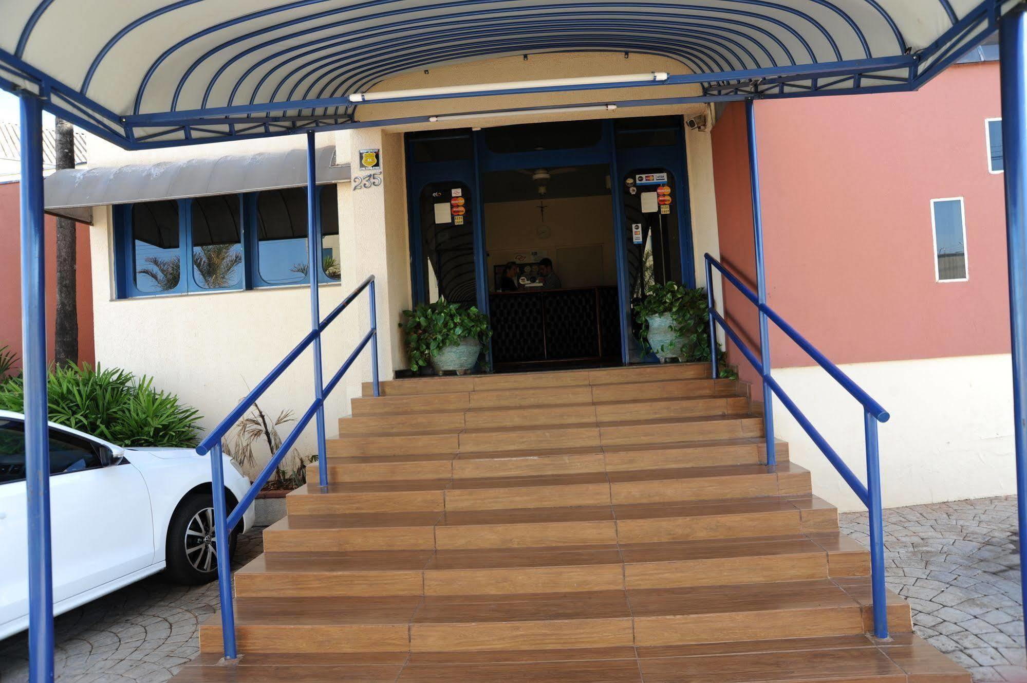 Hotel Varandas Araraquara Bagian luar foto